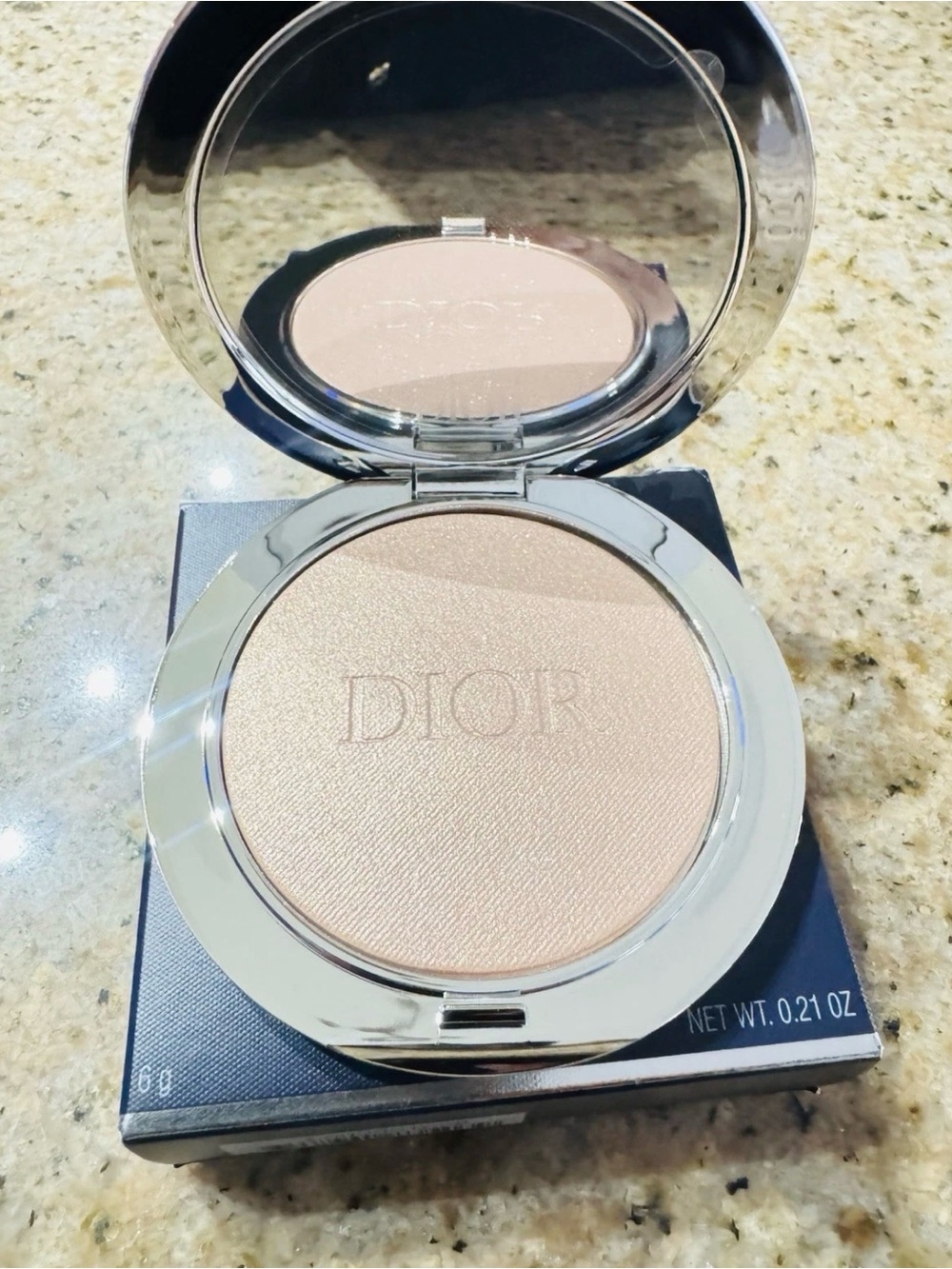 Dior Forever Glow Luminizer #003. Limited edition - Picture 3 of 8